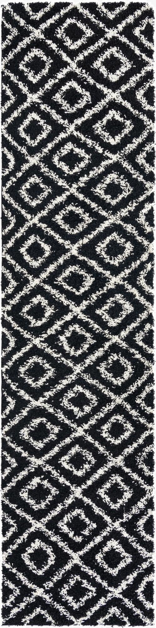  2' 7 x 12' Lattice Shag Runner Rug