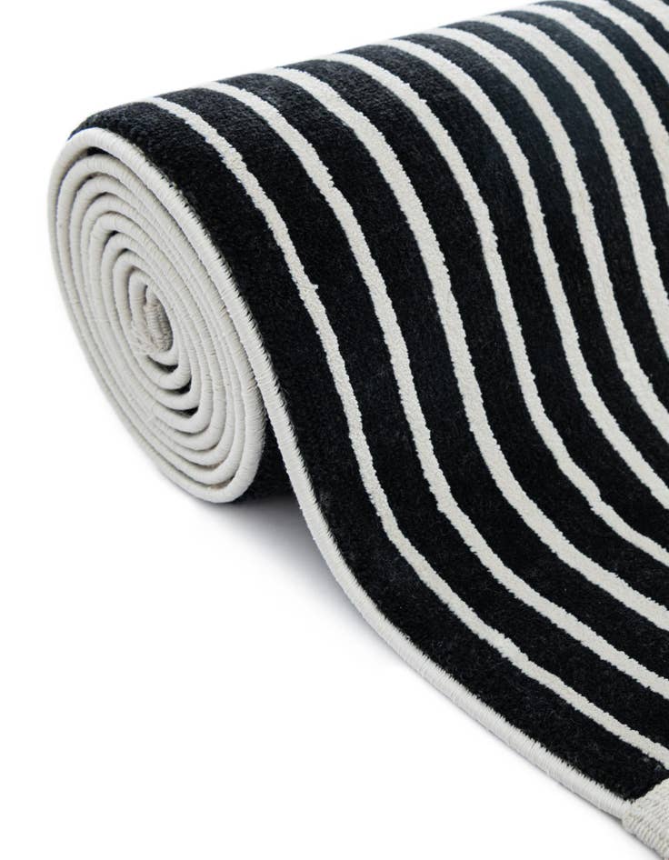 Detail image of  2' x 8' Milano Runner Rug