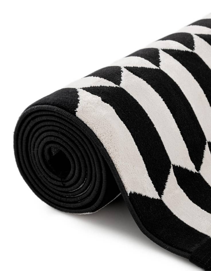 Detail image of  2' x 6' 1 Milano Runner Rug