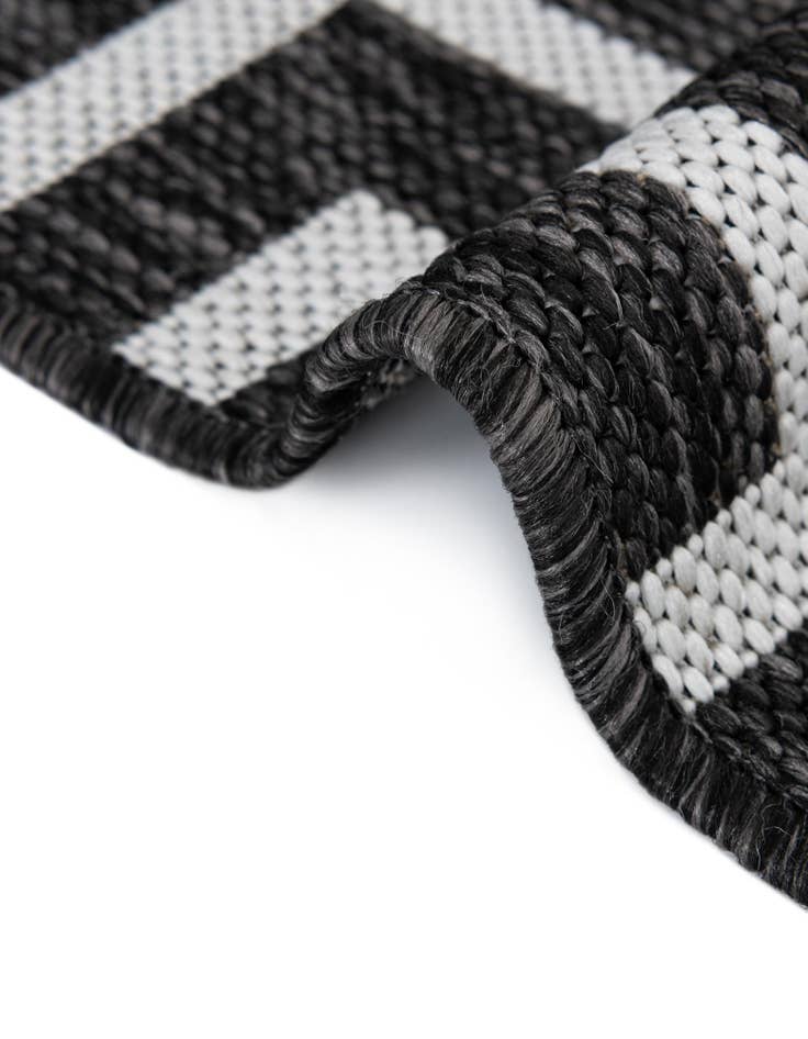 Detail image of  2' 7 x 12'  Washable Modern Indoor / Outdoor Runner Rug