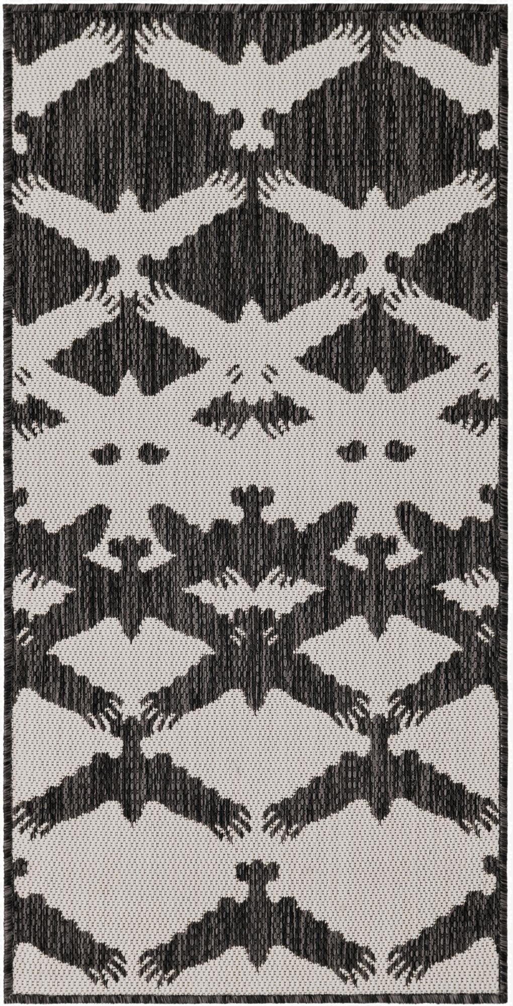  2' x 4'  Washable Modern Indoor / Outdoor Runner Rug