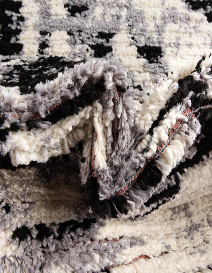 Detail image of  2' x 10' Tagine Runner Rug