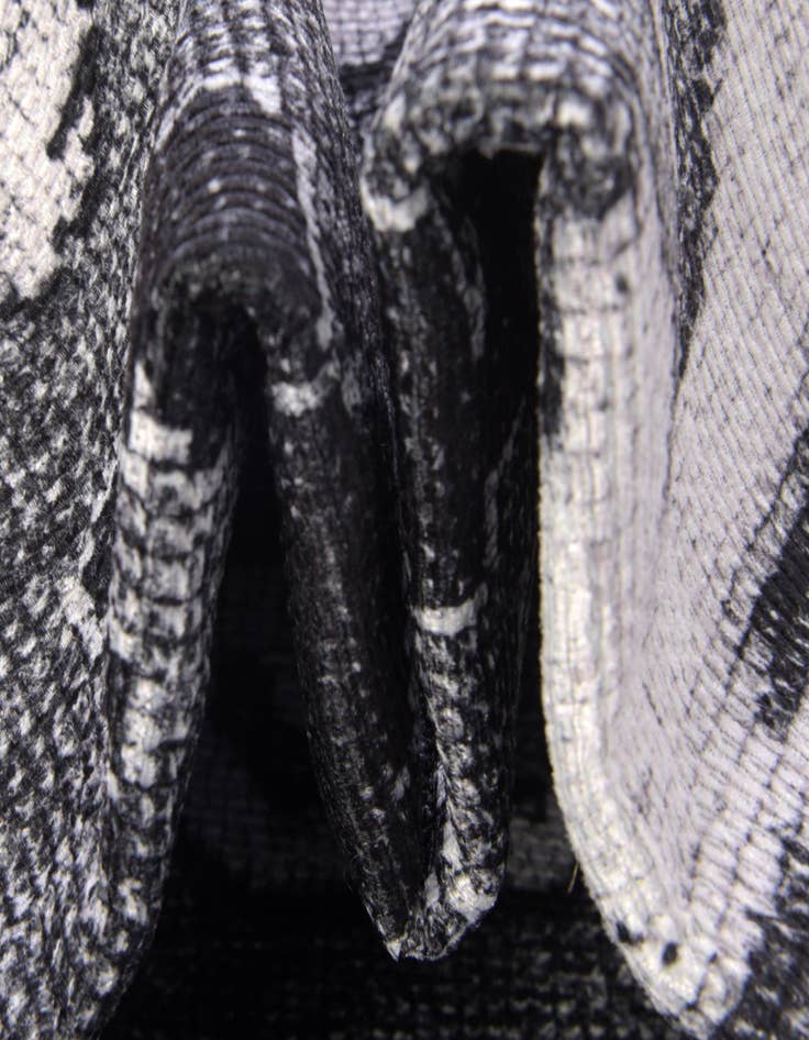 Detail image of  2' x 6' Timeless Runner Rug