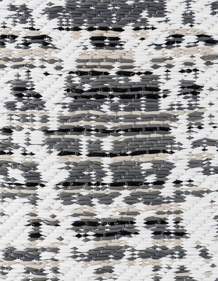 Detail image of  2' x 6'  Washable Vista Breeze Indoor / Outdoor Runner Rug