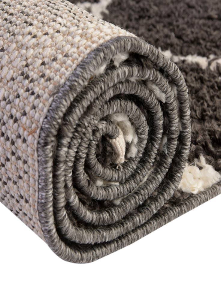 Detail image of  7' 10 x 7' 10 Athena Shag Square Rug