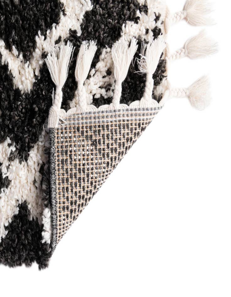 Detail image of  7' 10 x 7' 10 Athena Shag Square Rug