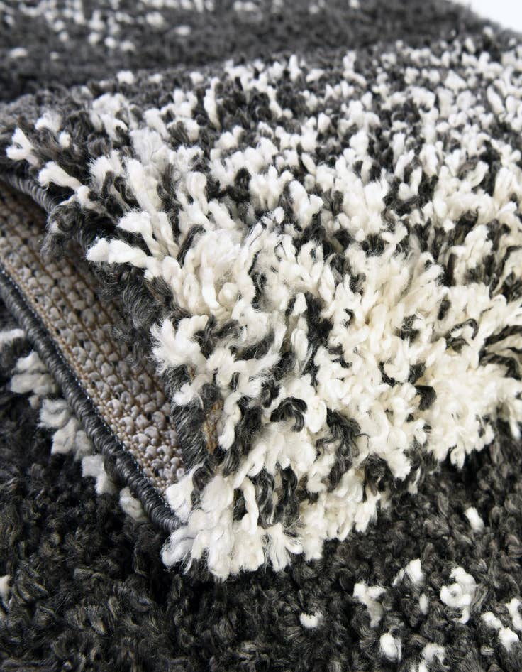 Detail image of  7' 10 x 7' 10 Athena Shag Square Rug