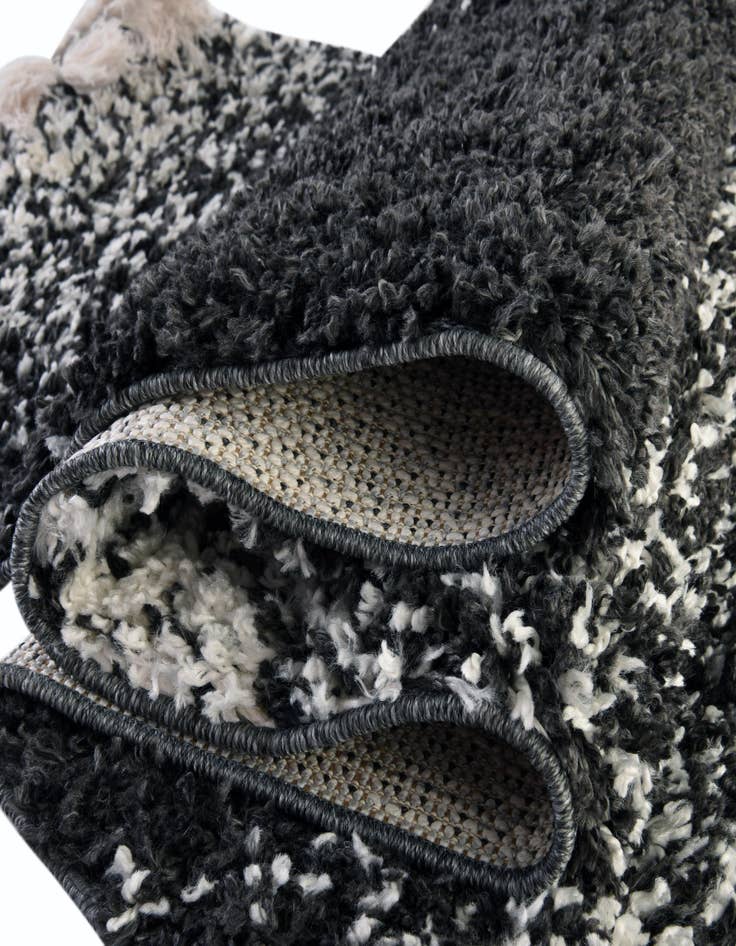 Detail image of  7' 10 x 7' 10 Athena Shag Square Rug