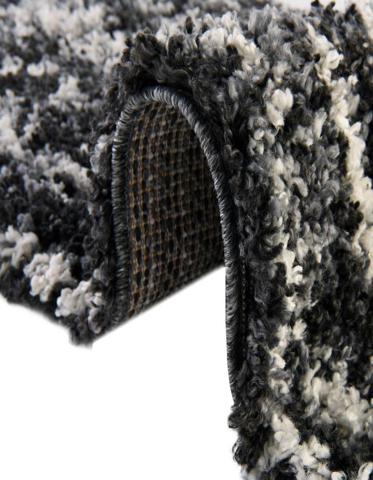 Detail image of  7' 10 x 7' 10 Athena Shag Square Rug