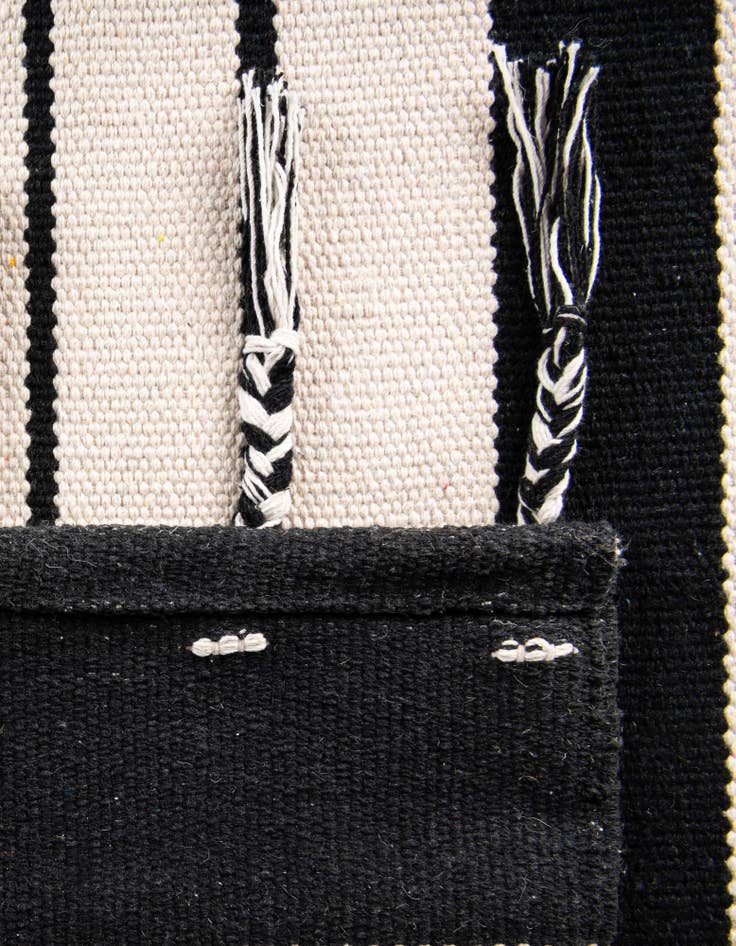 Detail image of  7' 1 x 7' 1  Hand Woven Chindi Cotton Square Rug