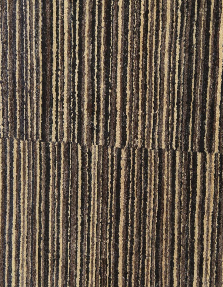 Detail image of  2' 10 x 3'  Hand Knotted Kashkuli Gabbeh Oriental Wool Square Rug