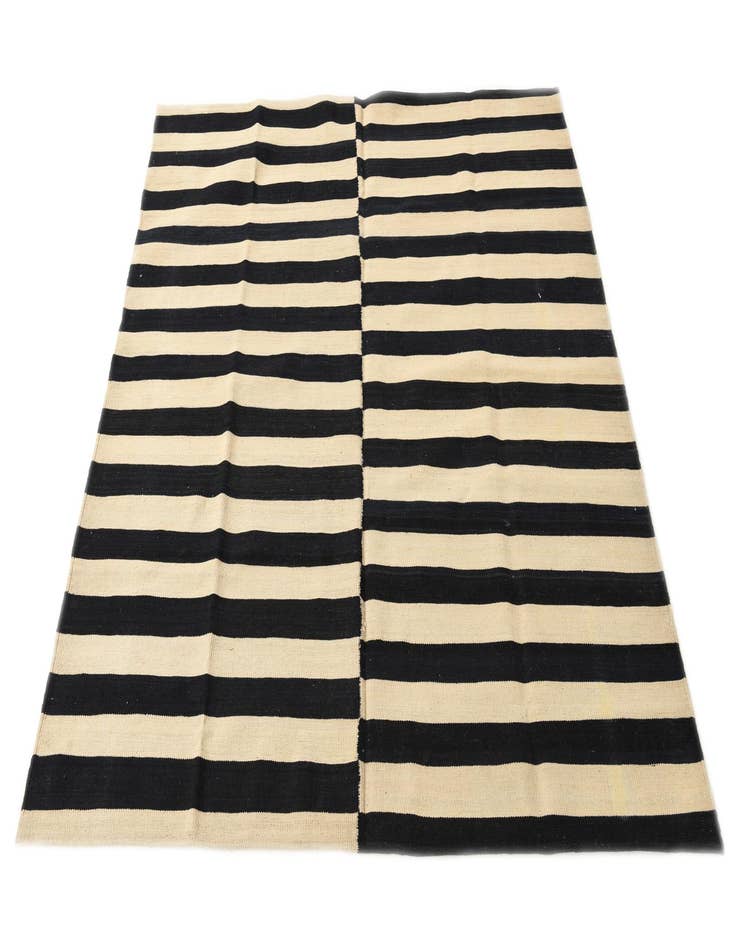 Detail image of  5' 3 x 5' 3  Hand Woven Kilim Modern Wool Square Rug