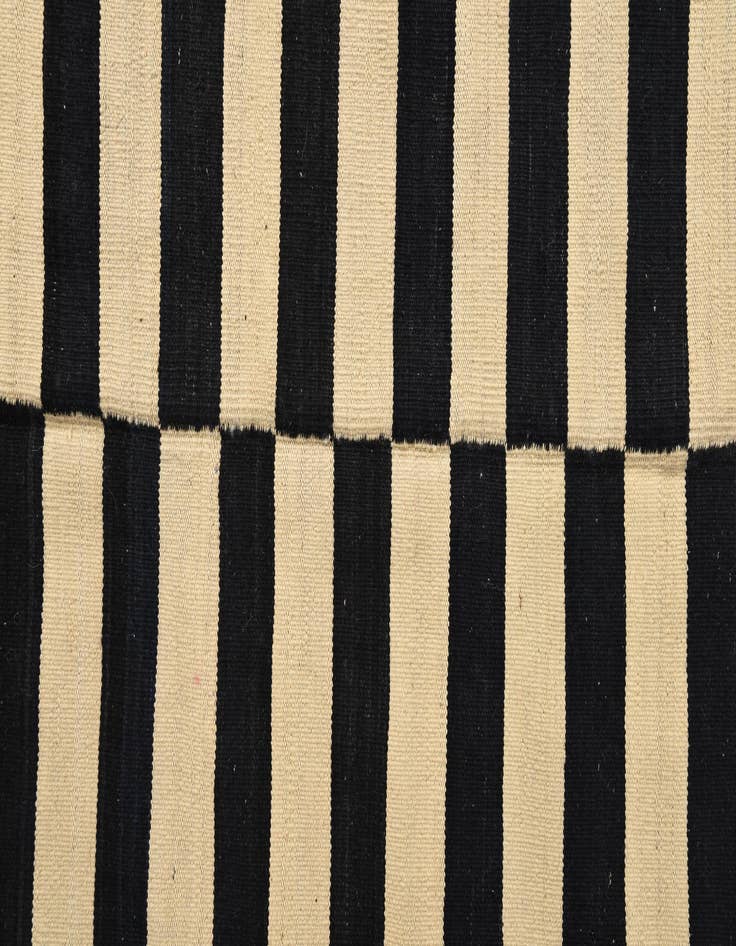 Detail image of  5' 3 x 5' 3  Hand Woven Kilim Modern Wool Square Rug