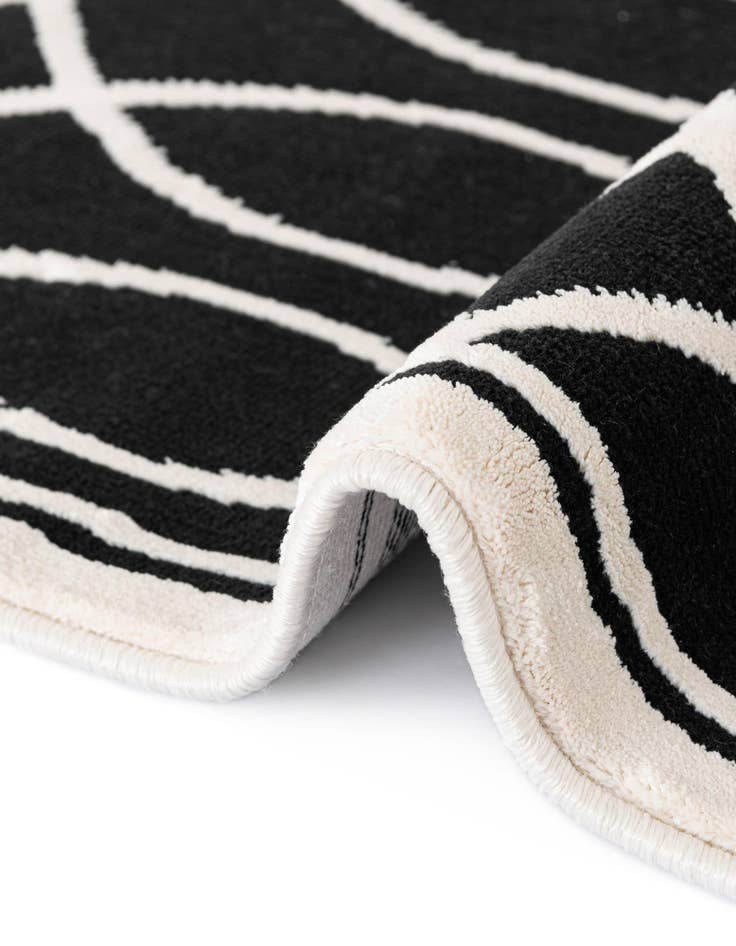 Detail image of  9' 10 x 9' 10 Milano Square Rug