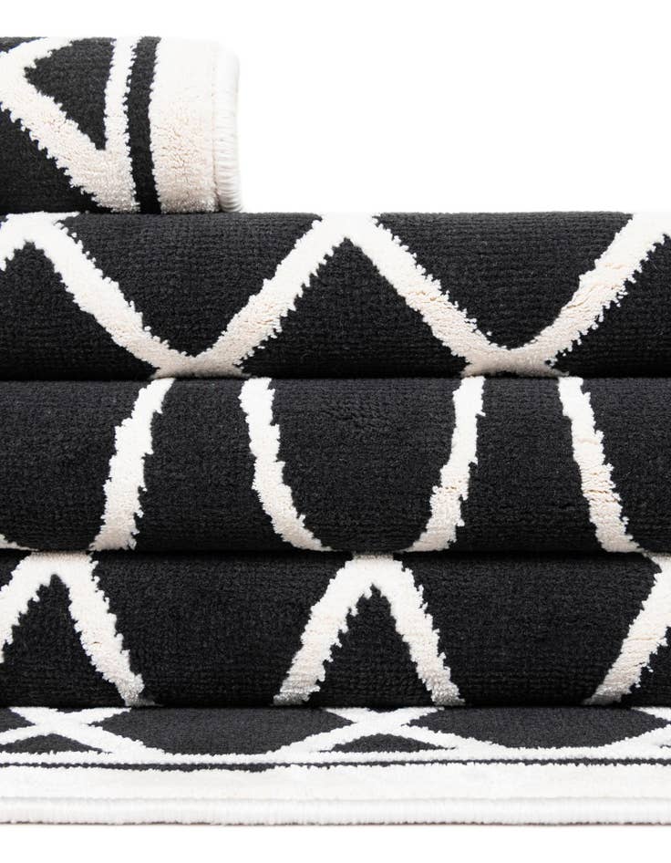 Detail image of  9' 10 x 9' 10 Milano Square Rug