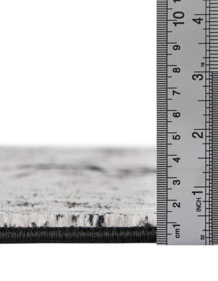 Detail image of  4' x 4' Oregon Square Rug