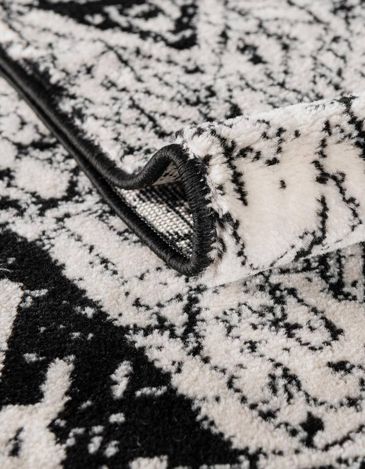 Detail image of  4' x 4' Oregon Square Rug