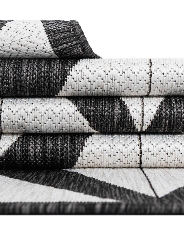 Detail image of  13' x 13'  Washable Modern Indoor / Outdoor Square Rug