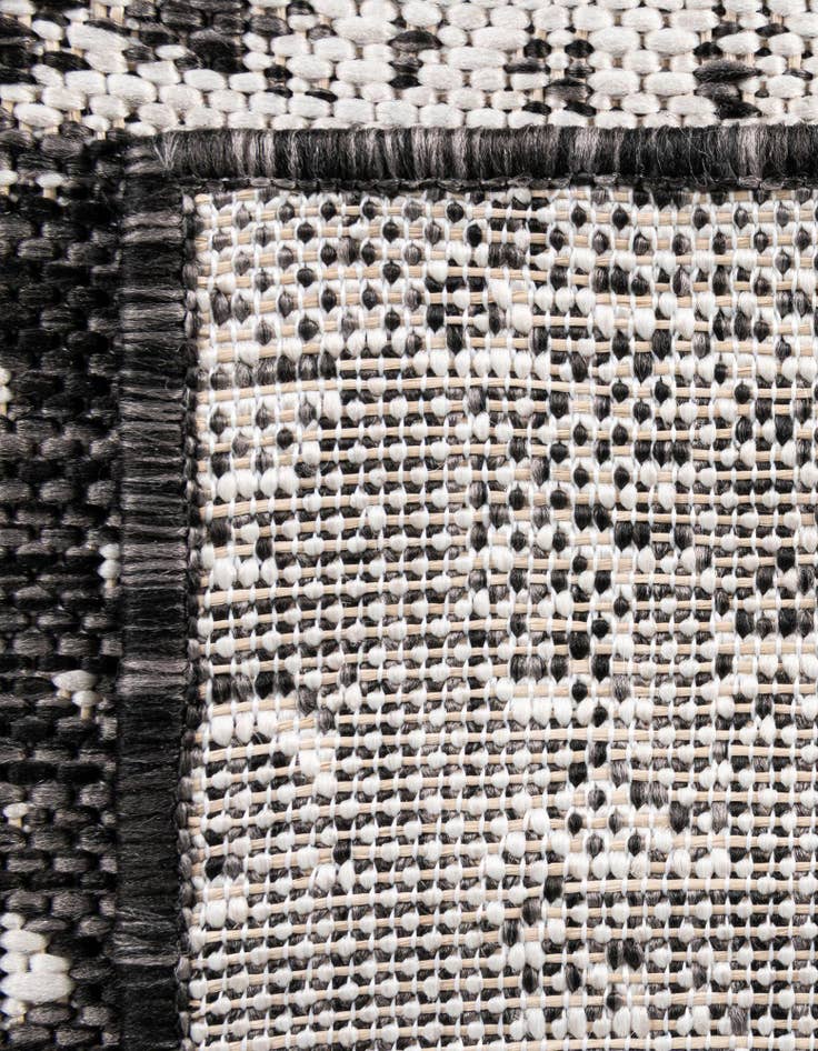 Detail image of  10' x 10'  Washable Traditional Indoor / Outdoor Square Rug