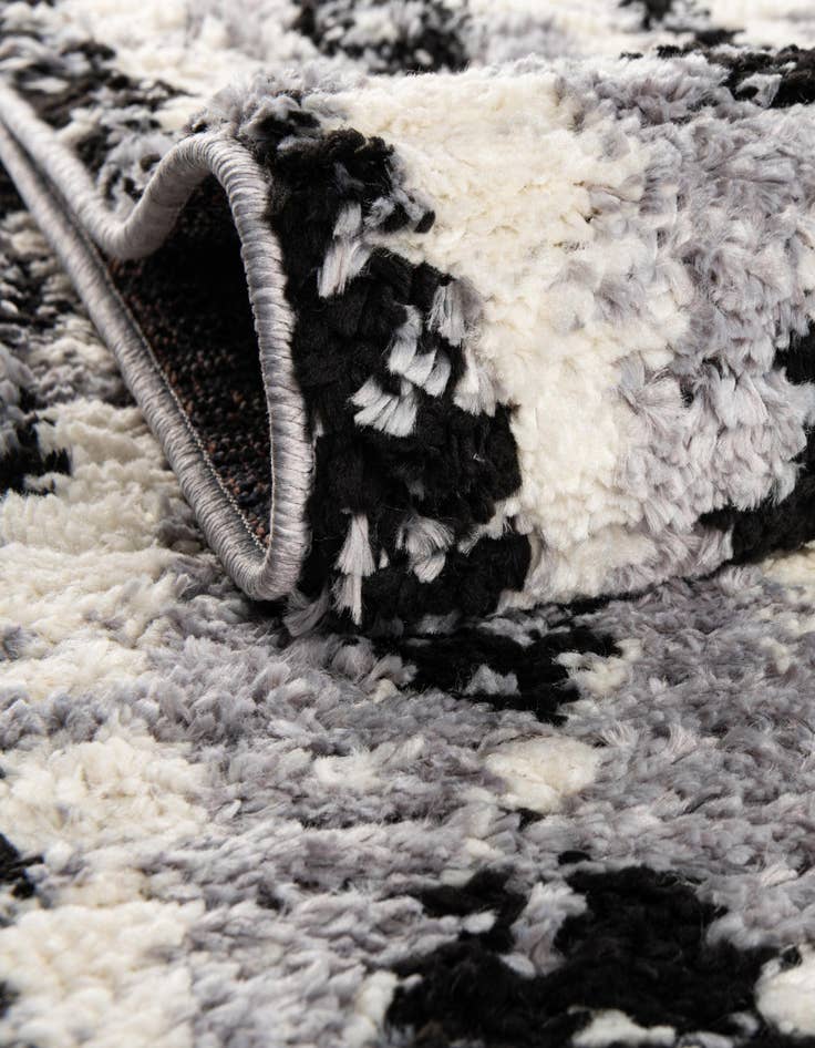 Detail image of  5' 3 x 5' 3 Tagine Square Rug