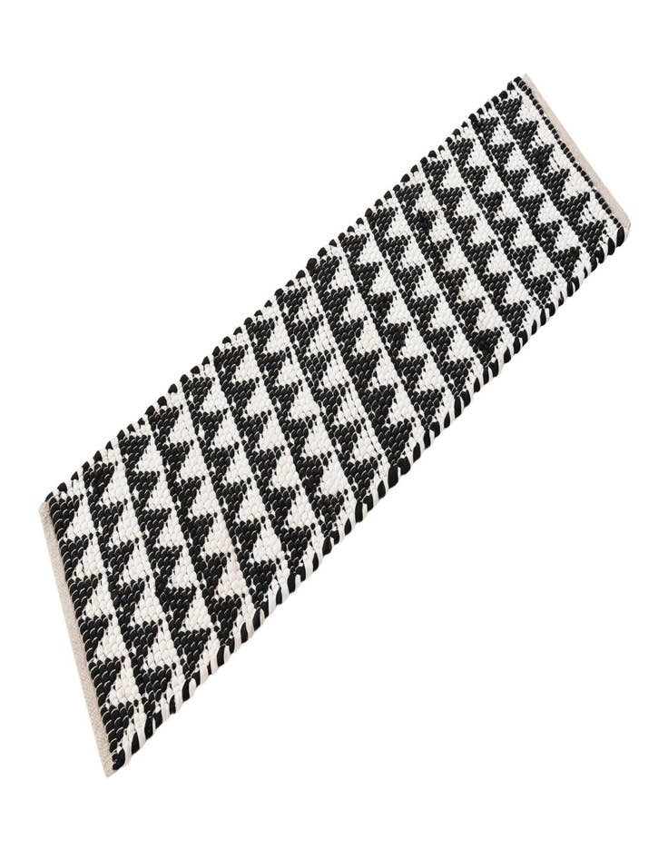 Detail image of  1' 2 x 4' 1  Hand Woven Chindi Jute Table Runner Rug