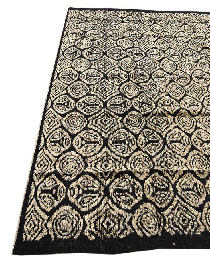 Detail image of  9' 2 x 12' 6  Hand Knotted Darya Wool Rug