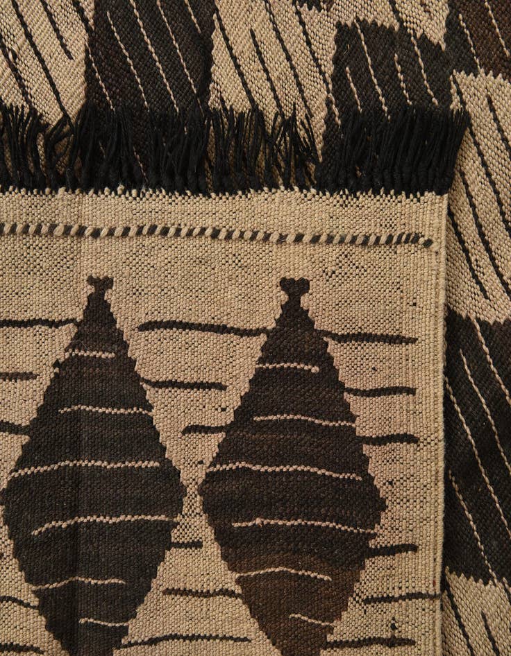 Detail image of  5' x 6' 4  Hand Woven Kilim Modern Wool Rug