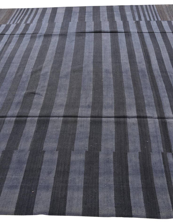 Detail image of  7' 10 x 9' 8  Hand Woven Kilim Modern Wool Rug