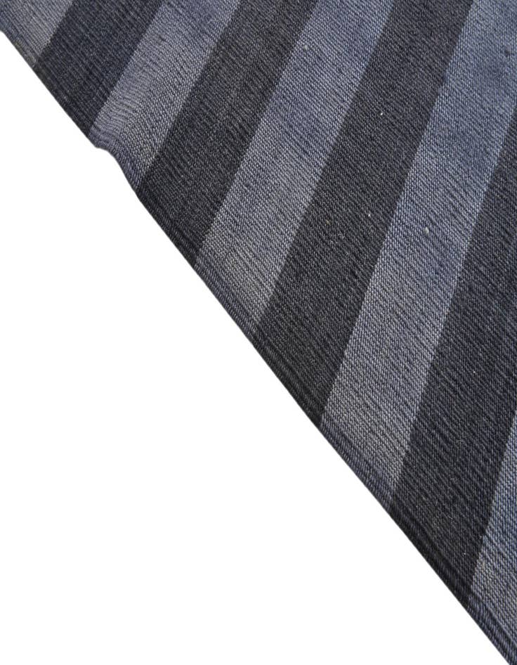 Detail image of  7' 10 x 9' 8  Hand Woven Kilim Modern Wool Rug