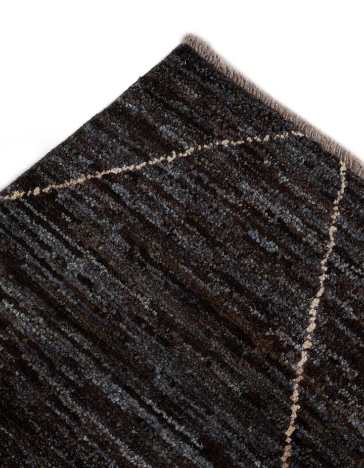 Detail image of  5' 2 x 7' 7  Hand Knotted Moroccan Wool Rug