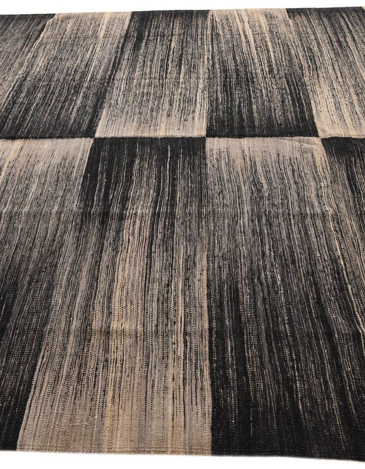 Detail image of  8' 4 x 9' 9  Hand Woven Kilim Modern Wool Rug