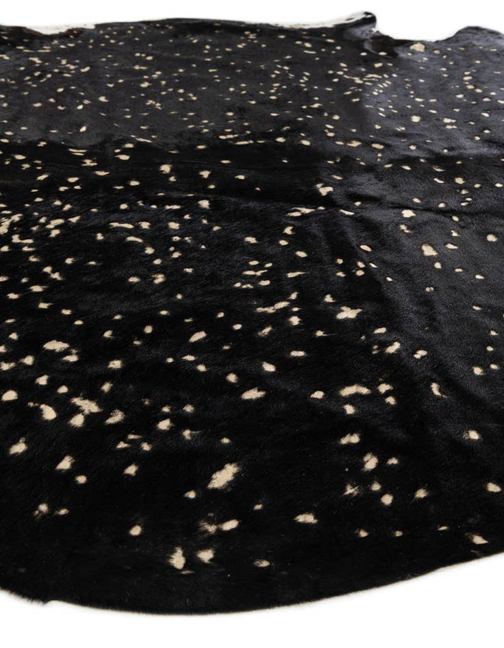 Detail image of  6' 9 x 6' 10 Cowhide Leather Freeform Rug