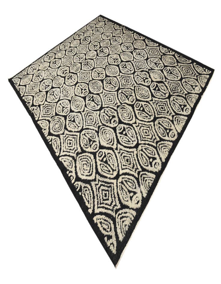 Detail image of  8' 6 x 10' 5  Hand Knotted Darya Wool Rug