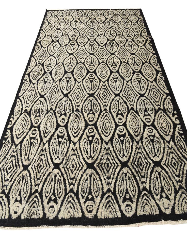 Detail image of  8' 6 x 10' 5  Hand Knotted Darya Wool Rug