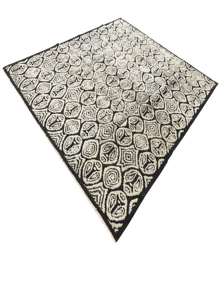 Detail image of  8' 7 x 10' 4  Hand Knotted Darya Wool Rug