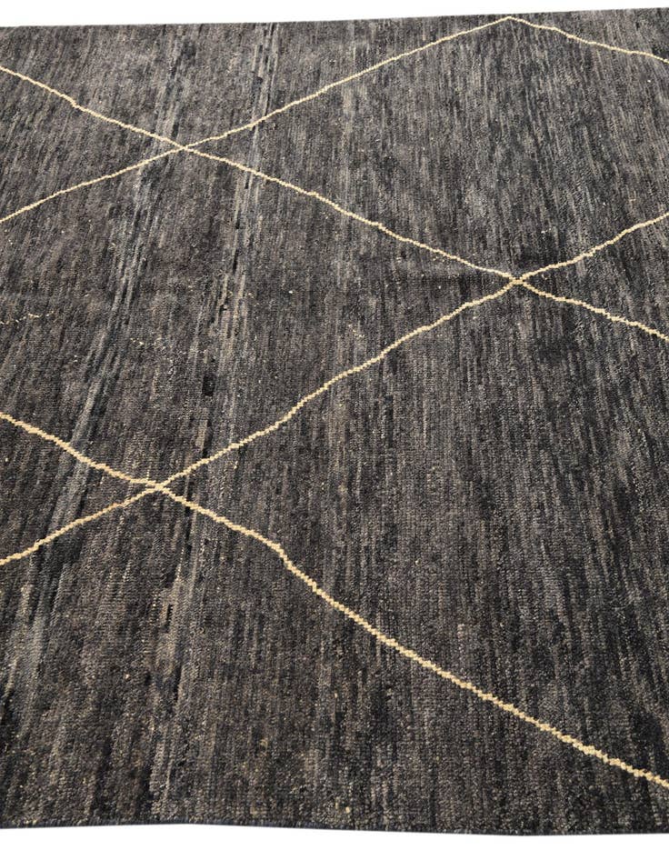 Detail image of  6' 5 x 10'  Hand Knotted Darya Wool Rug