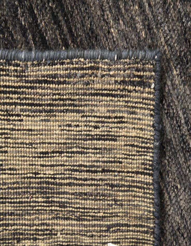 Detail image of  6' 5 x 10'  Hand Knotted Darya Wool Rug