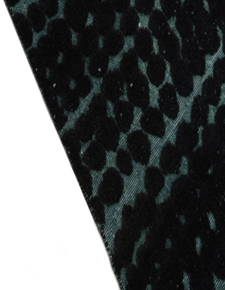 Detail image of  6' 4 x 10' 1  Hand Knotted Darya Wool Rug