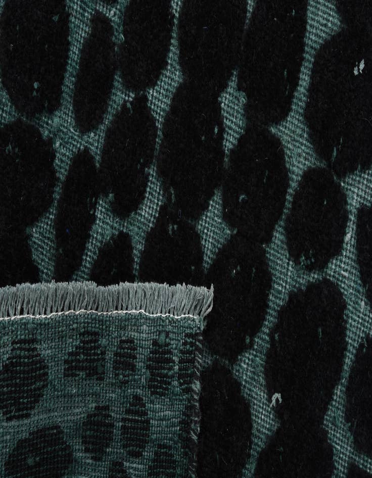 Detail image of  6' 4 x 10' 1  Hand Knotted Darya Wool Rug