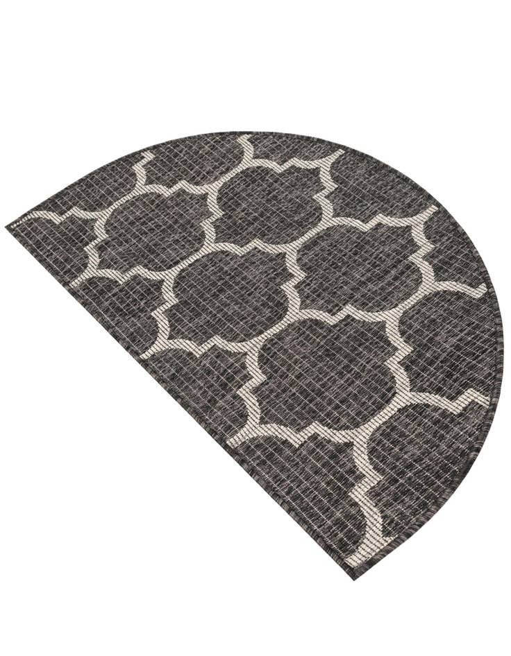 Detail image of  2' 2 x 3' 7  Washable Lattice Indoor / Outdoor Hearth Rug