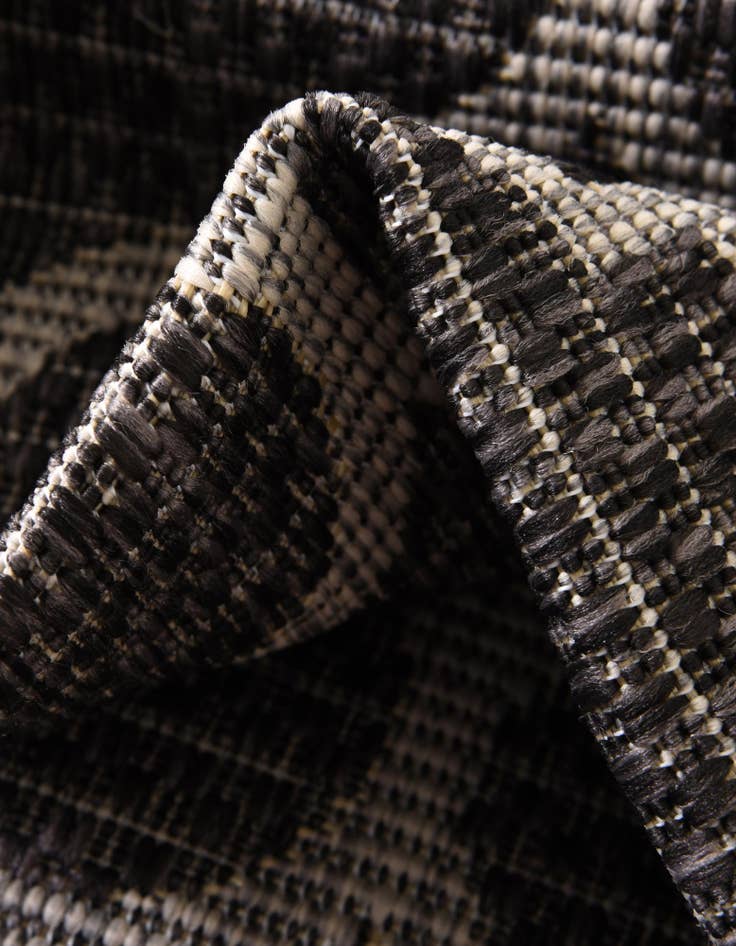 Detail image of  2' 7 x 4'  Washable Lattice Indoor / Outdoor Hearth Rug