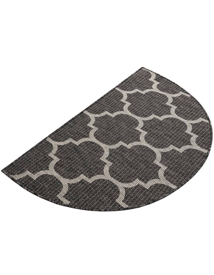 Detail image of  2' 7 x 4'  Washable Lattice Indoor / Outdoor Hearth Rug