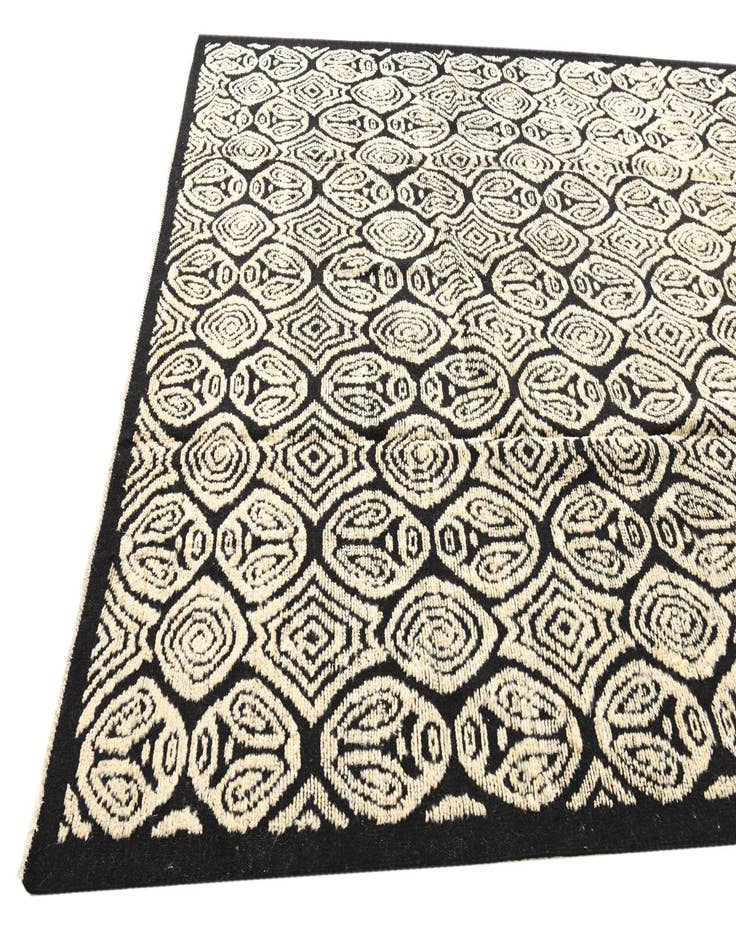 Detail image of  9' 5 x 12' 6  Hand Knotted Darya Wool Rug