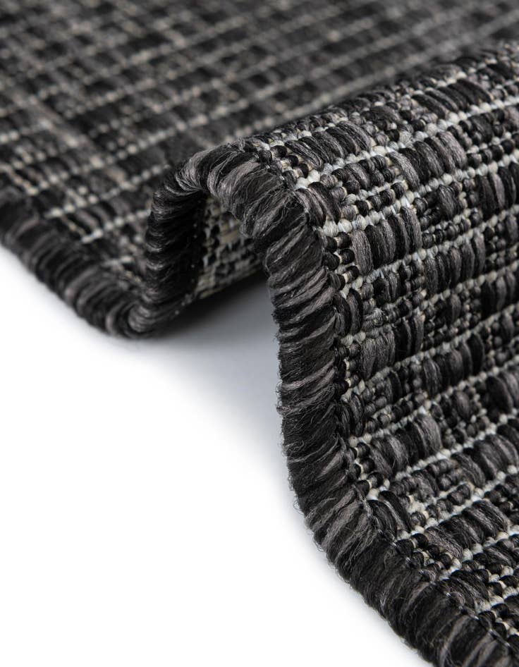 Detail image of  5' 3 x 8'  Washable Solid Indoor / Outdoor Oval Rug