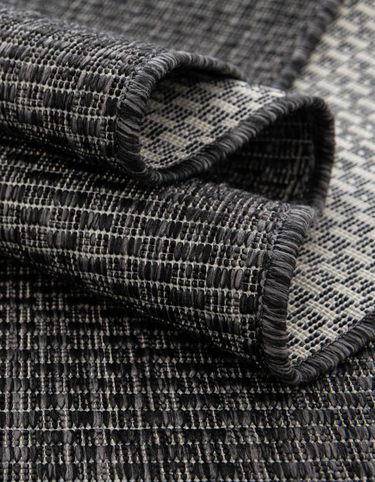 Detail image of  5' 3 x 8'  Washable Solid Indoor / Outdoor Oval Rug