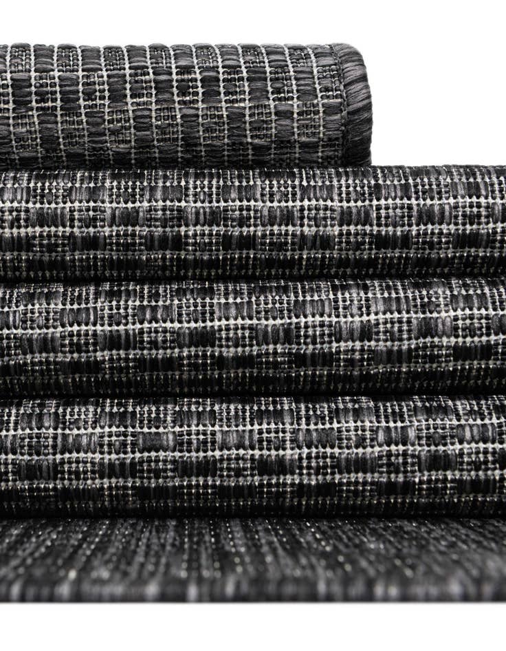 Detail image of  5' 3 x 8'  Washable Solid Indoor / Outdoor Oval Rug