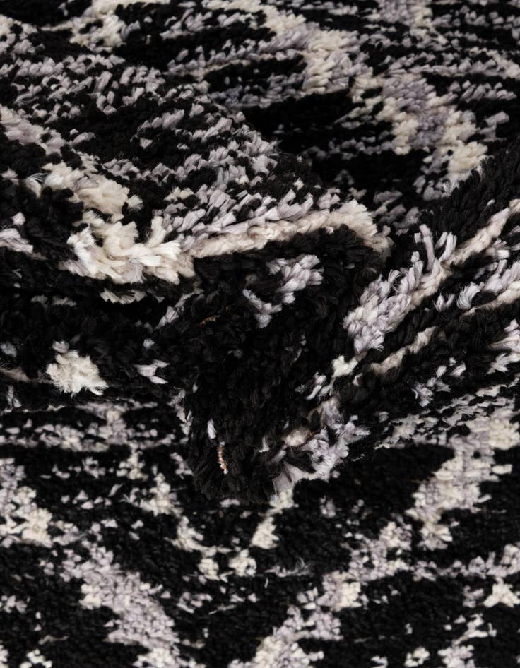 Detail image of  5' x 8' Tucson Oval Rug