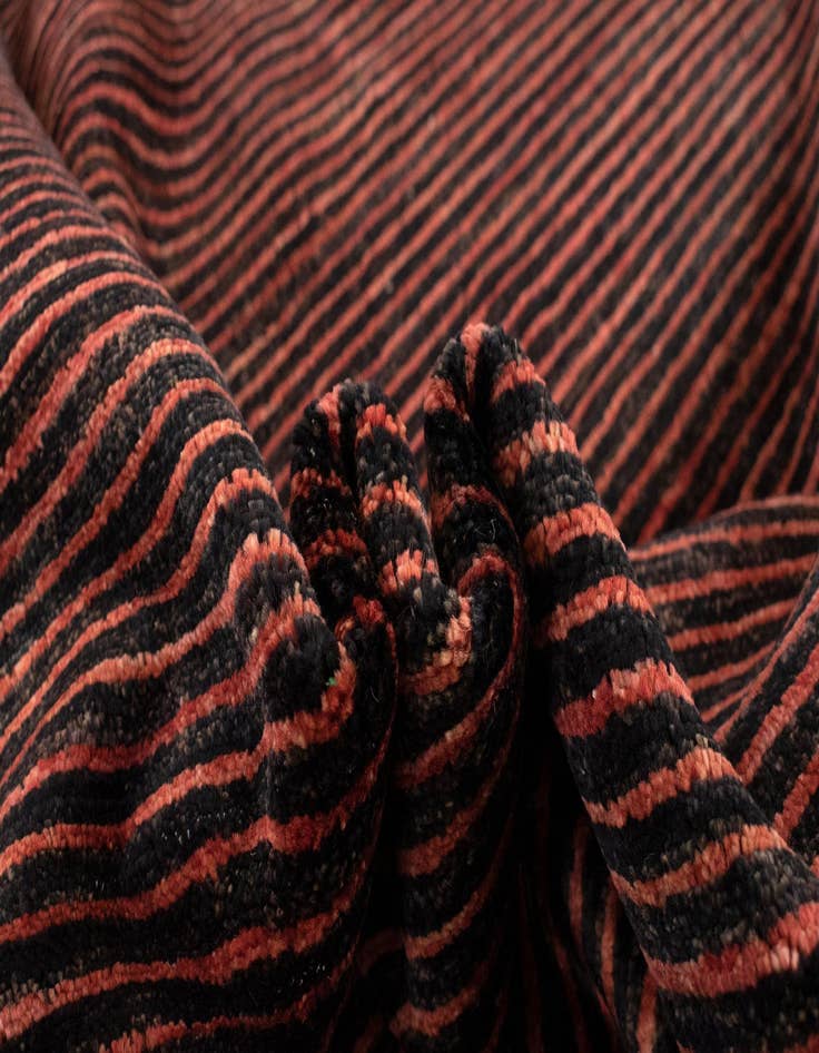 Detail image of  4' x 5' 10 Aatish Wool Rug