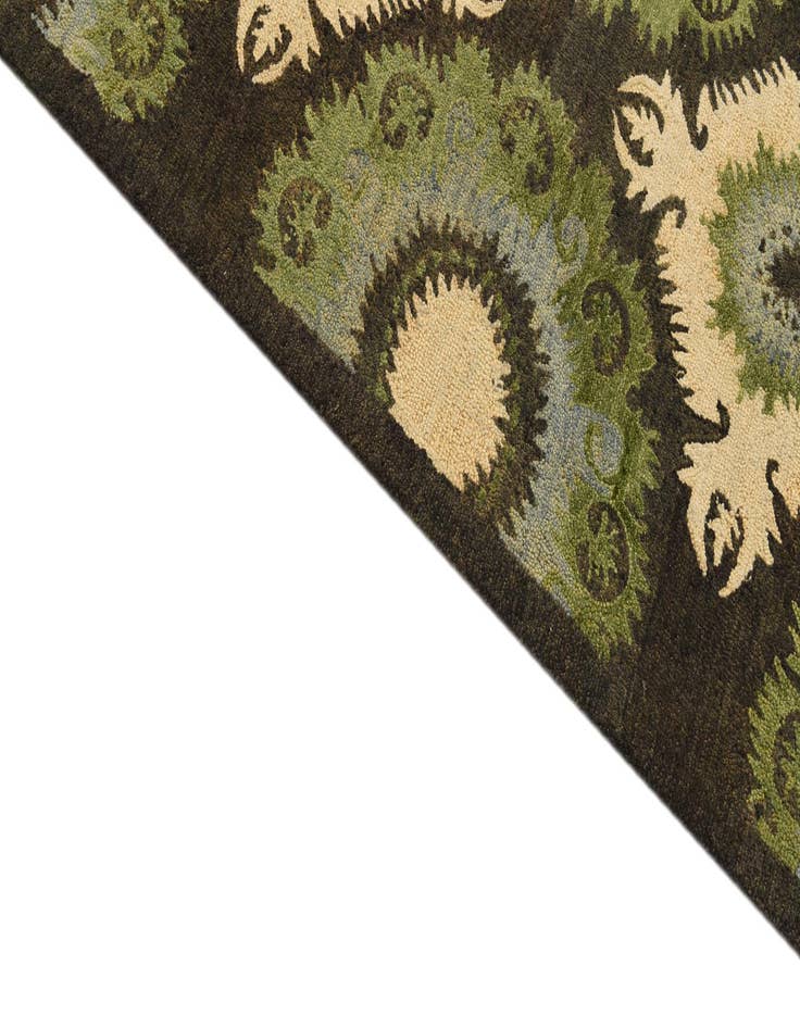 Detail image of  8' x 9' 10 Agra Rug