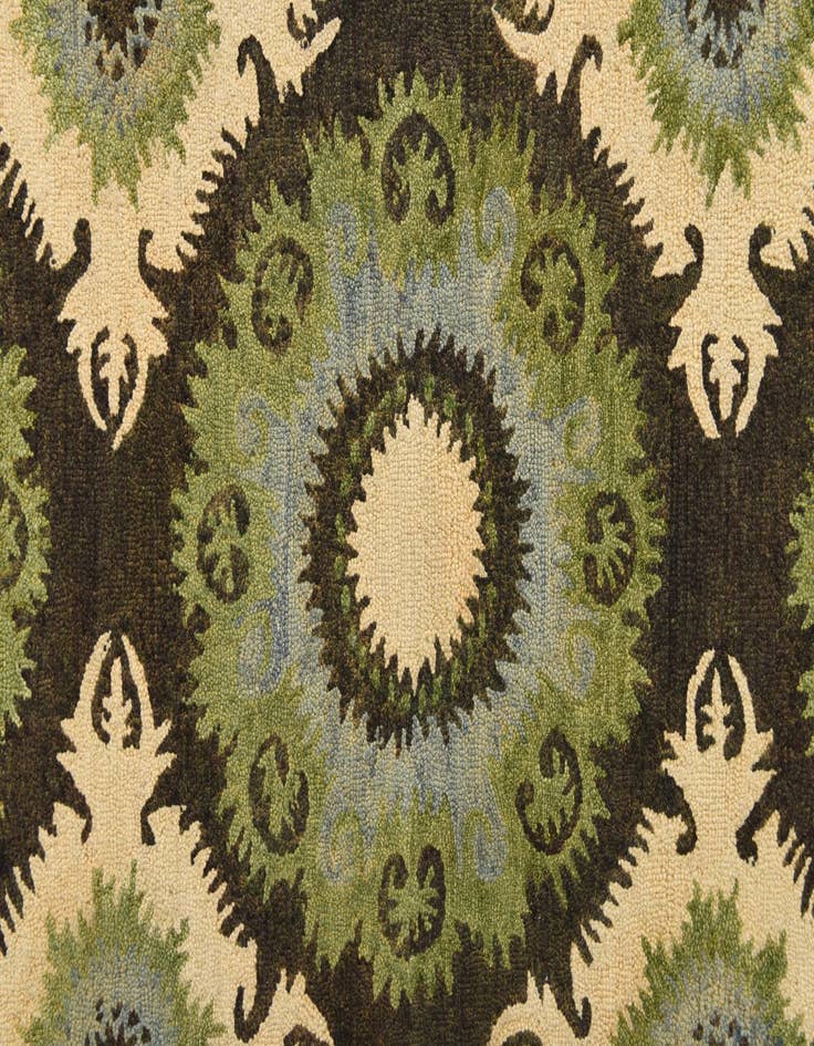 Detail image of  8' x 9' 10 Agra Rug